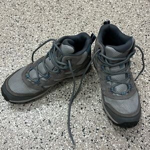 Merrell waterproof hiking boots - Women’s size 7